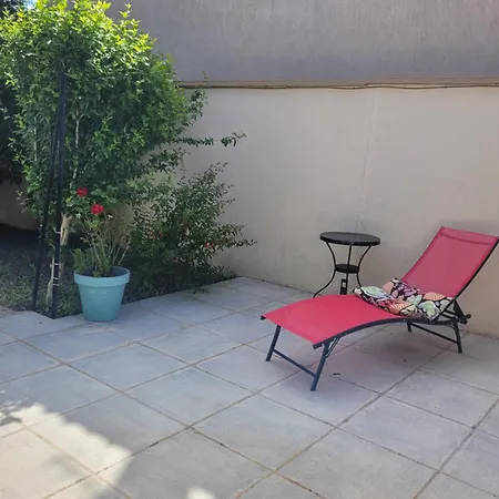 Petite Maison Avec Son Jardin Et Acces Independant A 14 Mn De Paris Appartement *